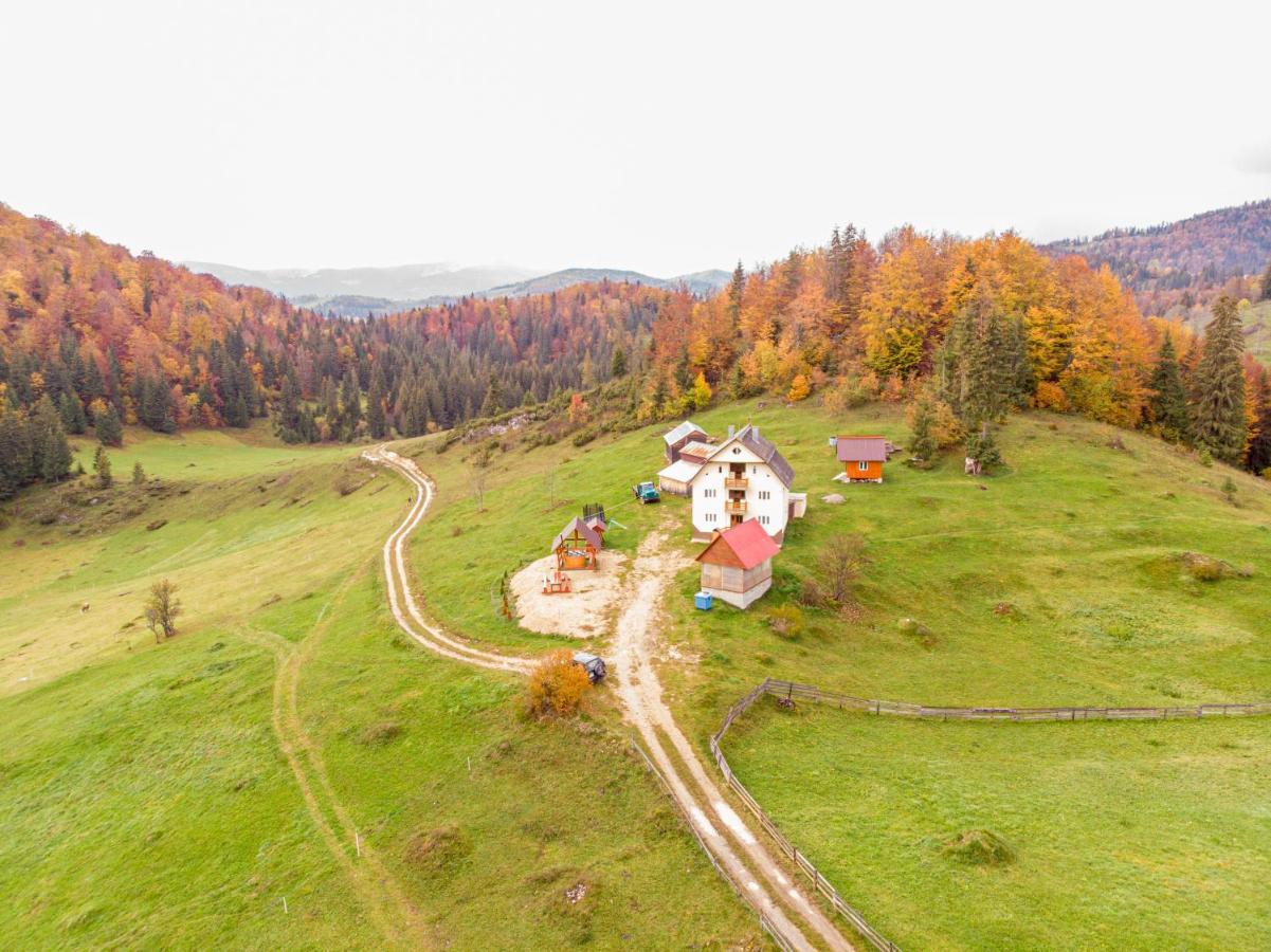 Pensiunea Poarta Lui Ionele Garda de Sus Bagian luar foto